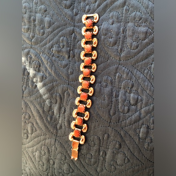 Jewelry - Vintage Goldstone Bracelet- 152A $35 or $30 w/offer